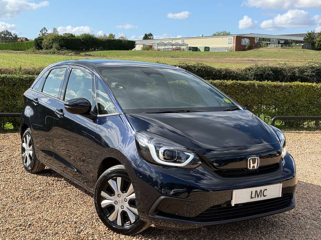 A 2021 HONDA JAZZ 1.5 h i-MMD SR Hatchback 5dr Petrol Hybrid eCVT Eu A 2021 HONDA JAZZ 1.5 h i-MMD SR Hatchback 5dr Petrol Hybrid eCVT Eu