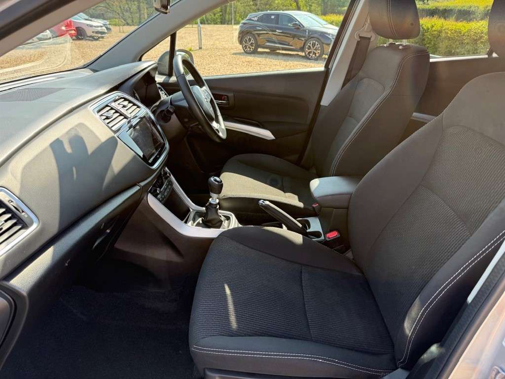 2021 SUZUKI SX4 S-CROSS 2021 SUZUKI SX4 S-CROSS