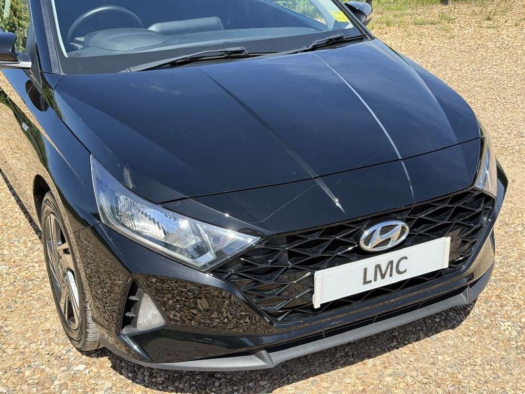 A 2023 HYUNDAI I20 1.0 T-GDi MHEV SE Connect Hatchback 5dr Petrol Hyb A 2023 HYUNDAI I20 1.0 T-GDi MHEV SE Connect Hatchback 5dr Petrol Hyb