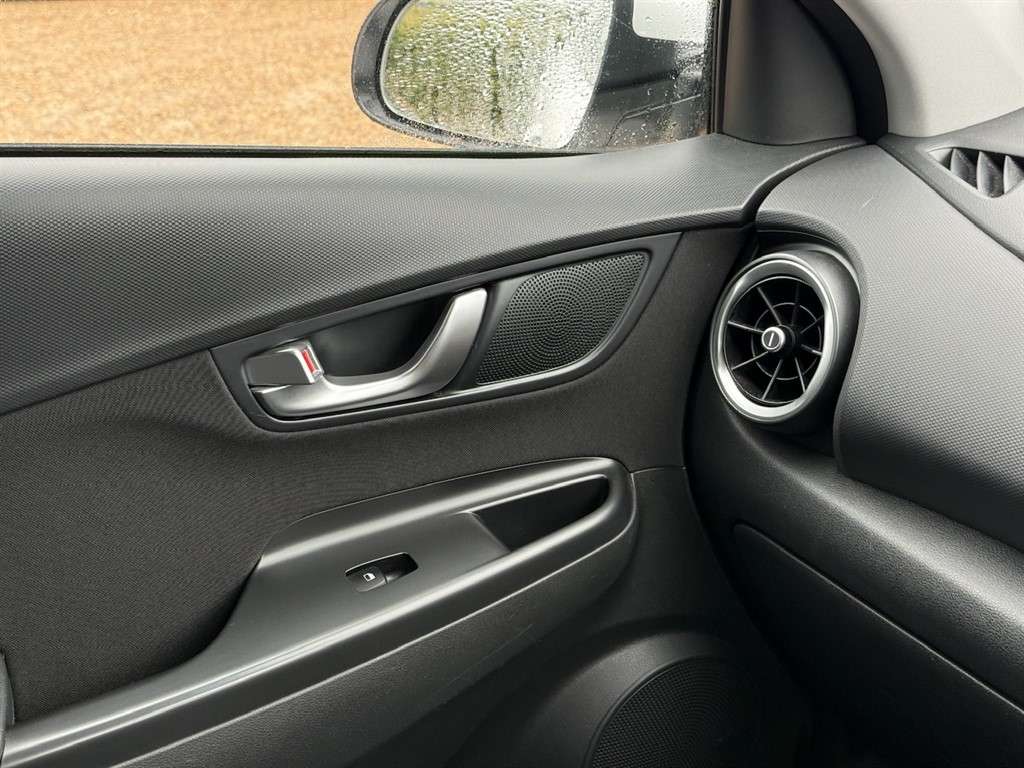 2021 HYUNDAI KONA 2021 HYUNDAI KONA