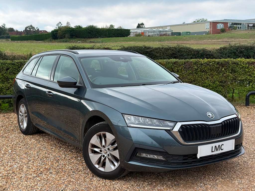 A 2021 SKODA OCTAVIA 1.0 TSI e-TEC MHEV SE Technology Estate 5dr Petrol A 2021 SKODA OCTAVIA 1.0 TSI e-TEC MHEV SE Technology Estate 5dr Petrol