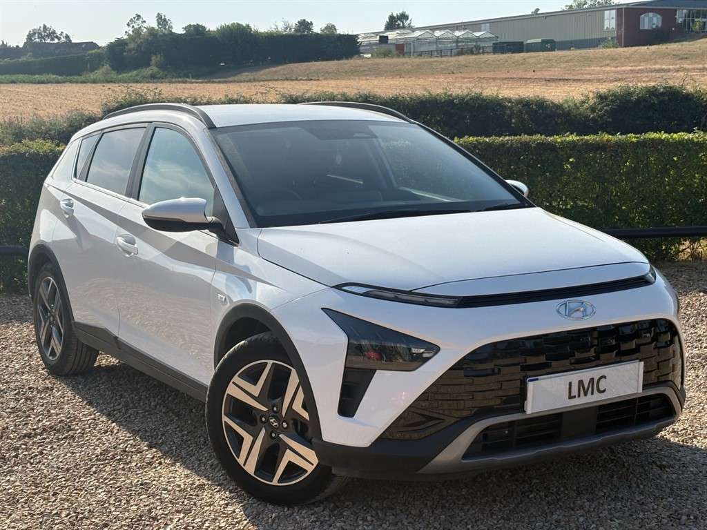 A 2023 HYUNDAI BAYON 1.0 T-GDi MHEV Premium SUV 5dr Petrol Hybrid DCT E A 2023 HYUNDAI BAYON 1.0 T-GDi MHEV Premium SUV 5dr Petrol Hybrid DCT E