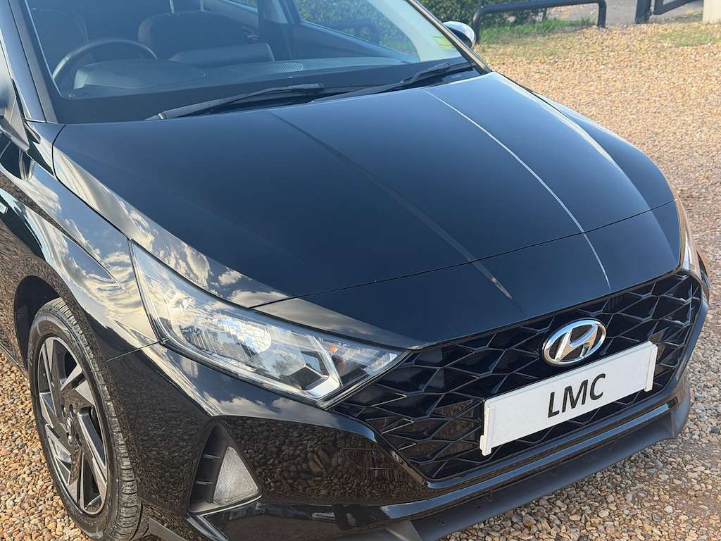 A 2021 HYUNDAI I20 1.0 T-GDi MHEV SE Connect Hatchback 5dr Petrol Hyb A 2021 HYUNDAI I20 1.0 T-GDi MHEV SE Connect Hatchback 5dr Petrol Hyb