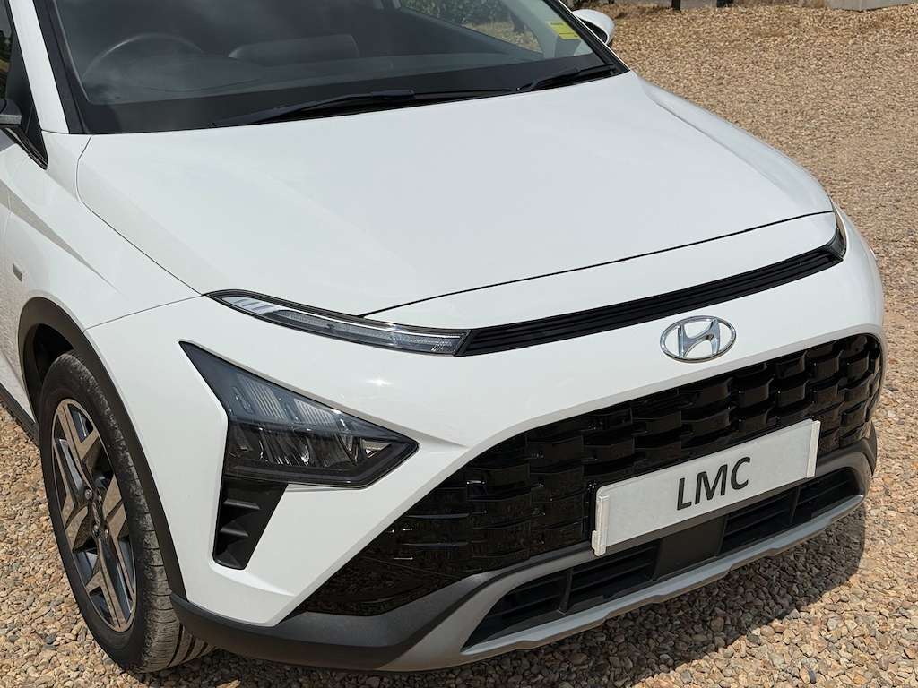 A 2023 HYUNDAI BAYON 1.0 T-GDi MHEV Premium SUV 5dr Petrol Hybrid DCT E A 2023 HYUNDAI BAYON 1.0 T-GDi MHEV Premium SUV 5dr Petrol Hybrid DCT E