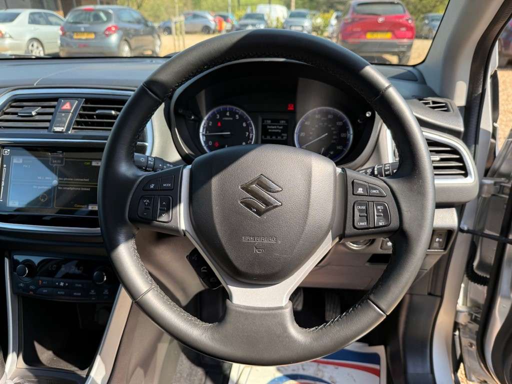 2021 SUZUKI SX4 S-CROSS 2021 SUZUKI SX4 S-CROSS