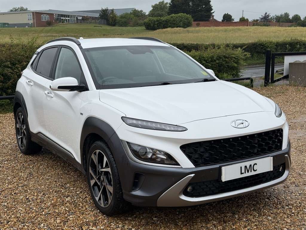 A 2021 HYUNDAI KONA 1.0 T-GDi MHEV Premium SUV 5dr Petrol Hybrid Manua A 2021 HYUNDAI KONA 1.0 T-GDi MHEV Premium SUV 5dr Petrol Hybrid Manua