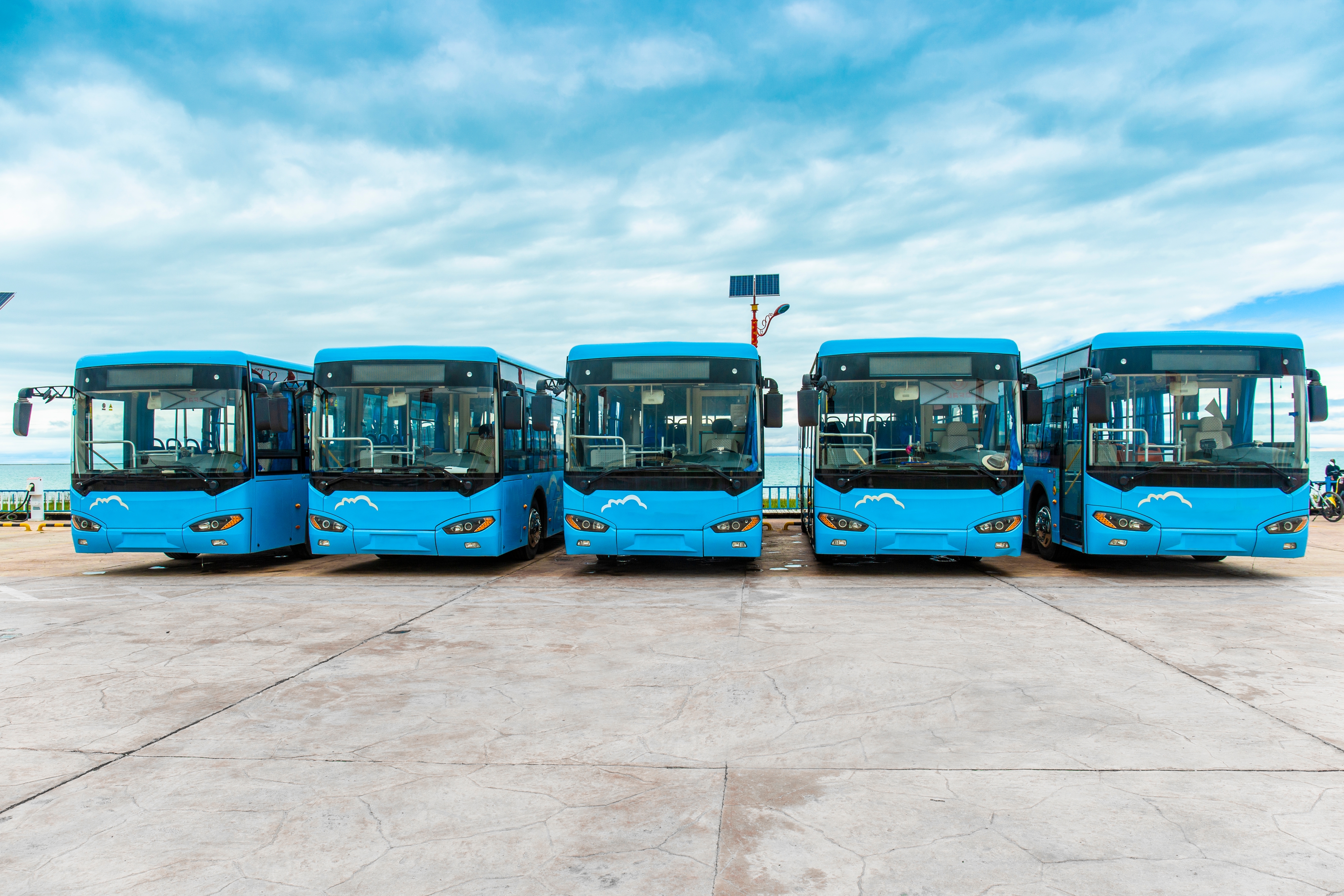 UK Invests £143M in 955 Electric Buses: Transforming Rural Transport with Zero-Emission Trave