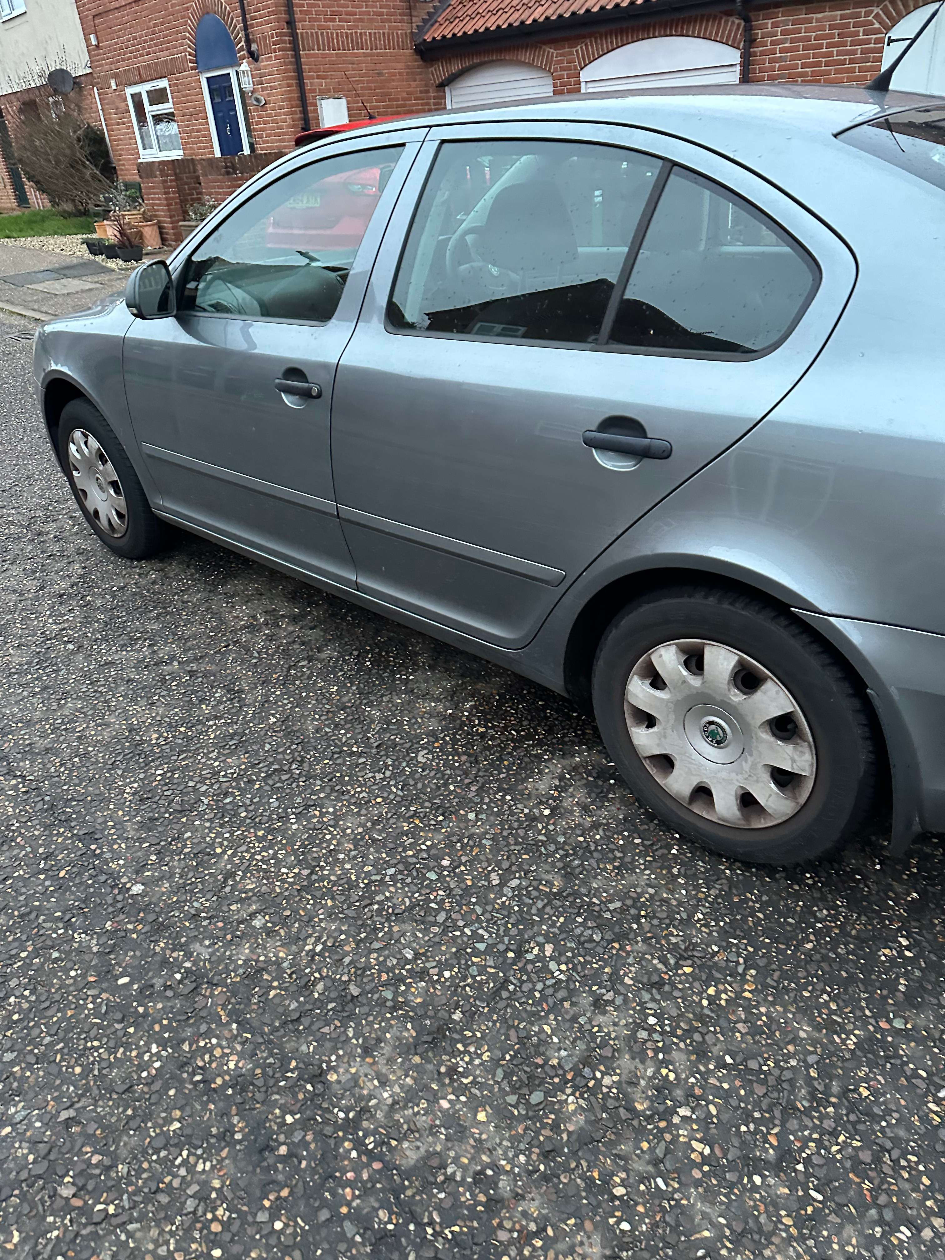 A 2012 SKODA OCTAVIA A 2012 SKODA OCTAVIA
