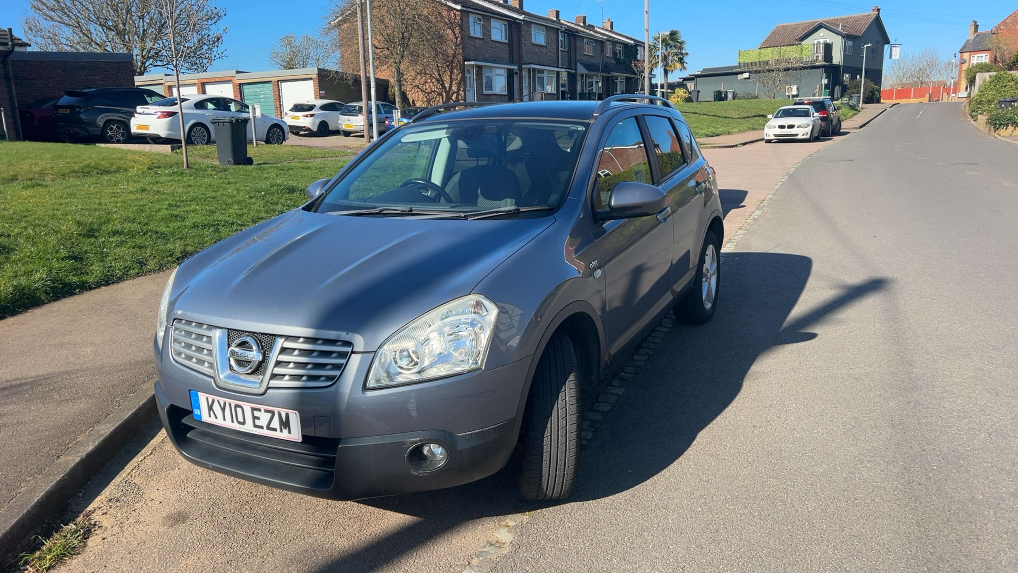 A 2010 NISSAN QASHQAI A 2010 NISSAN QASHQAI