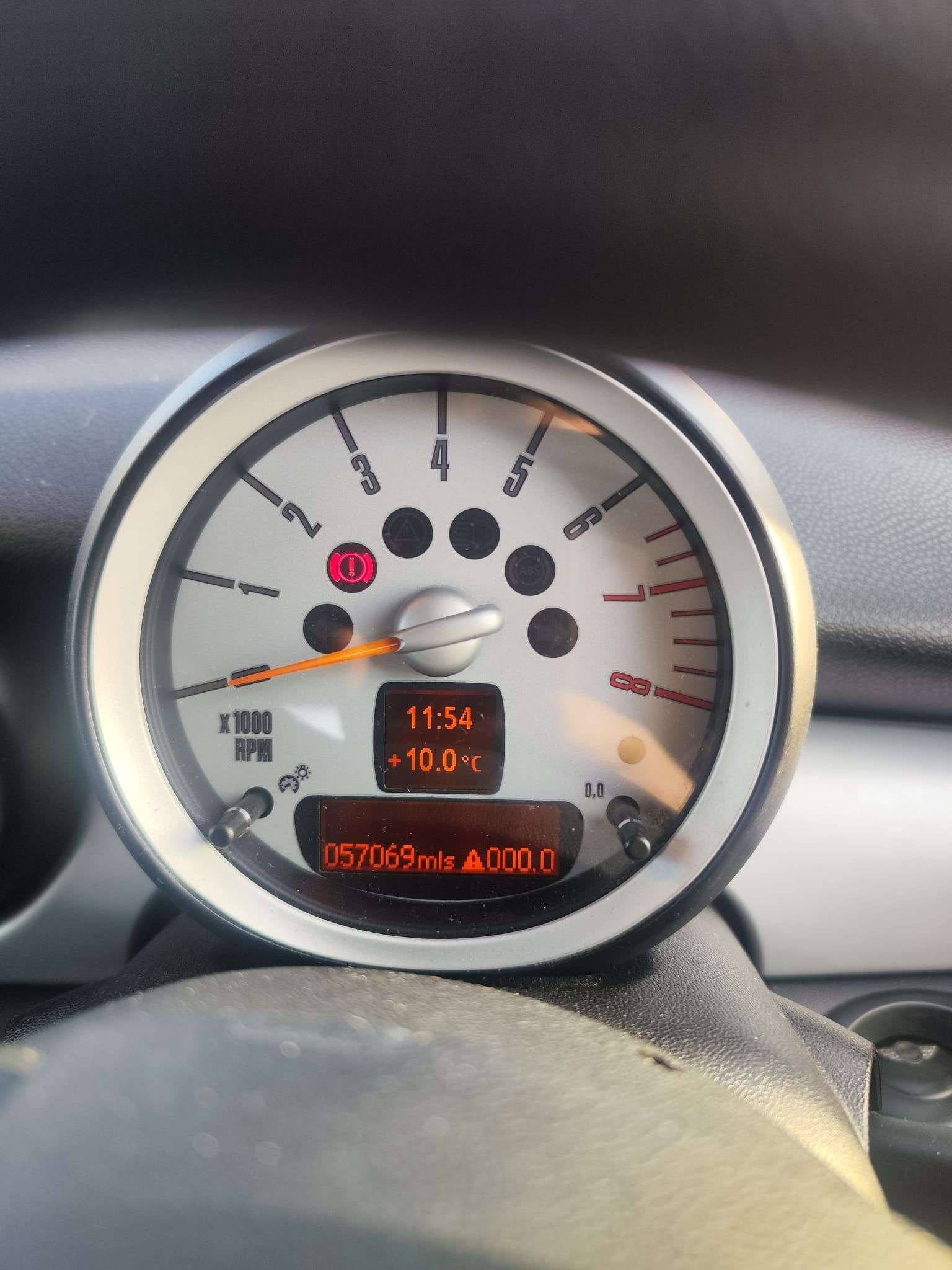 A 2008 MINI MINI A 2008 MINI MINI