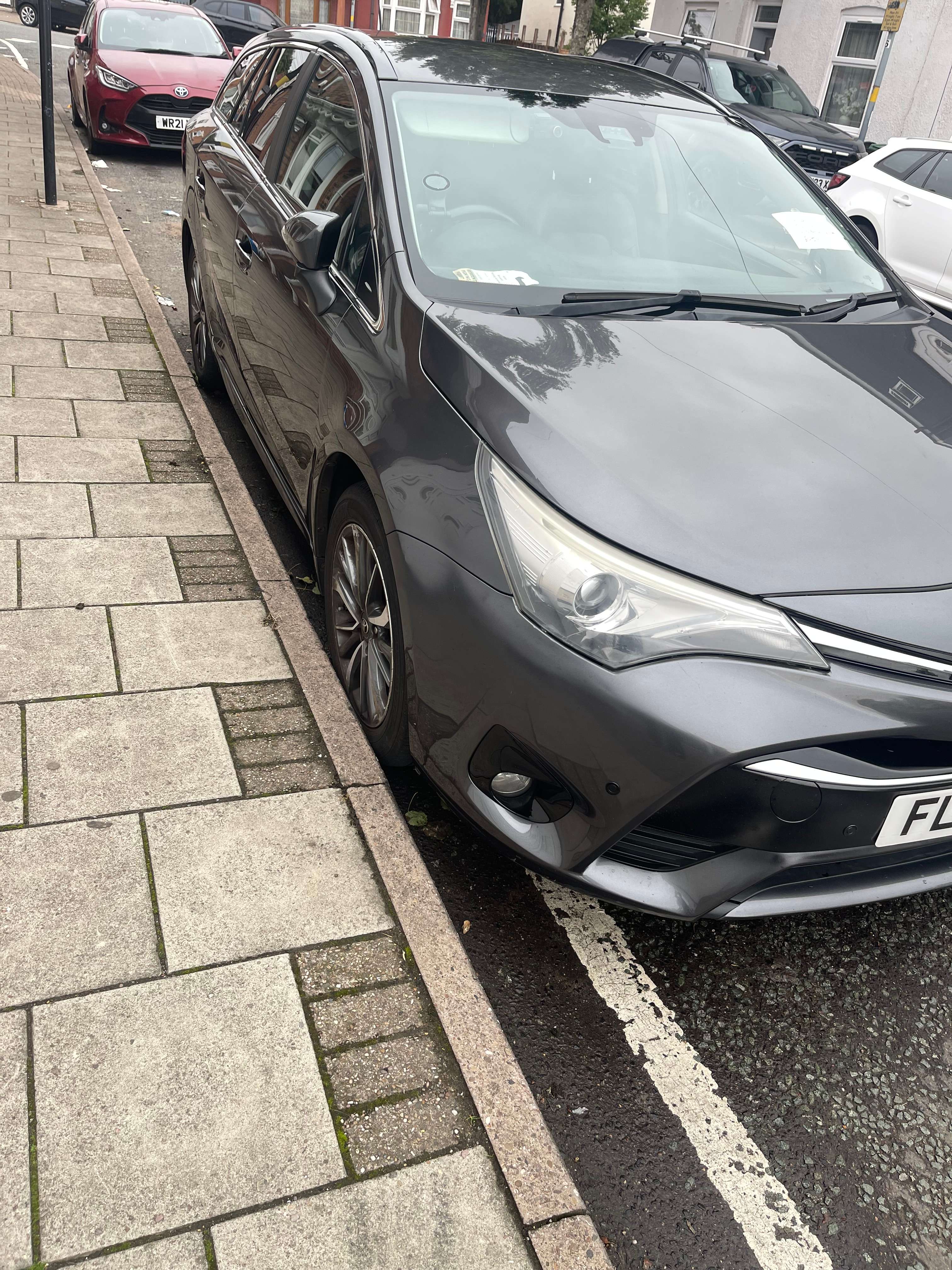 A 2015 TOYOTA AVENSIS A 2015 TOYOTA AVENSIS