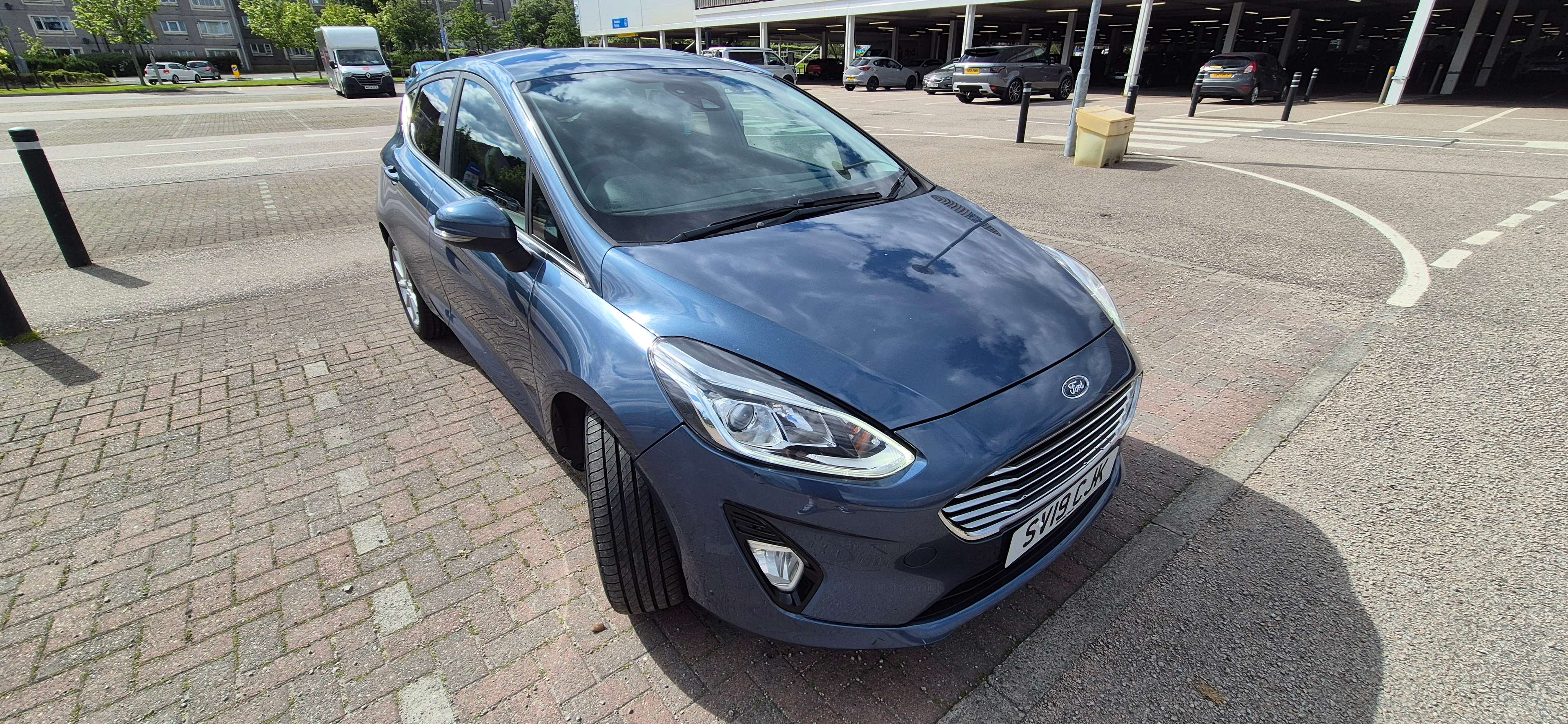 A 2019 FORD FIESTA A 2019 FORD FIESTA