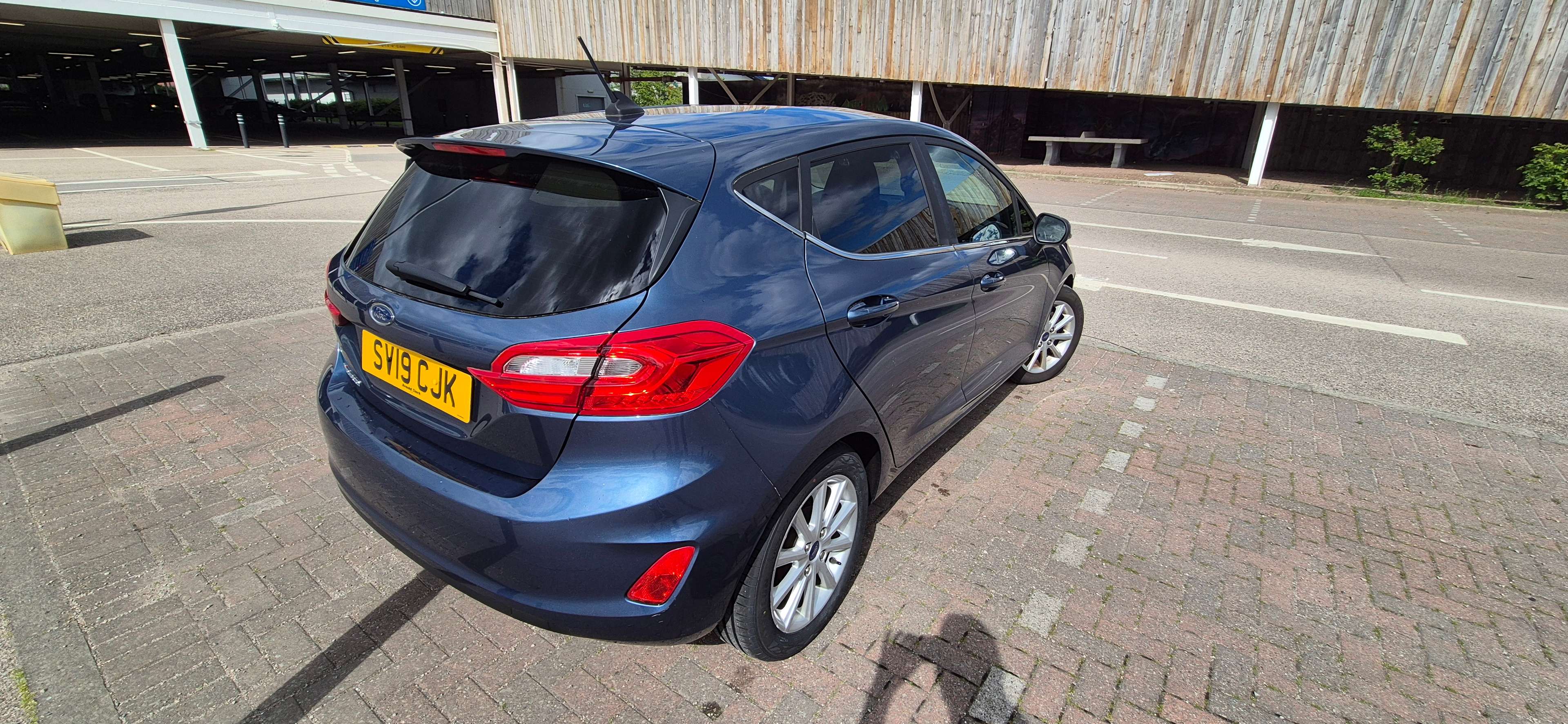 A 2019 FORD FIESTA A 2019 FORD FIESTA