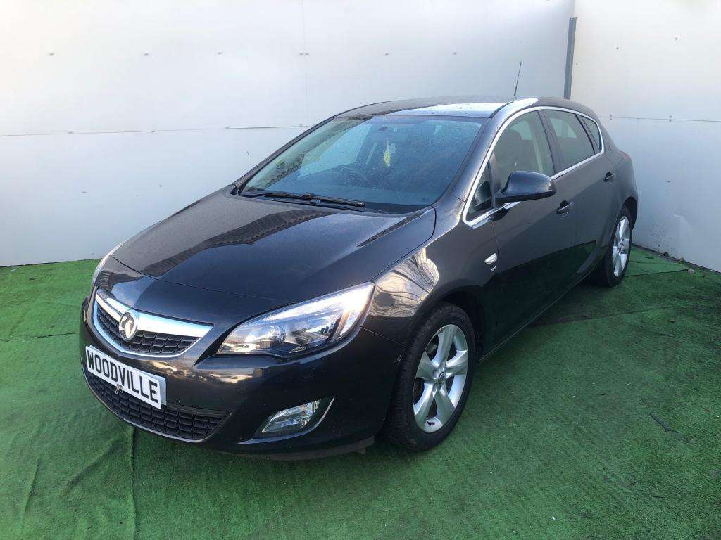 A 2012 VAUXHALL ASTRA Sri A 2012 VAUXHALL ASTRA Sri