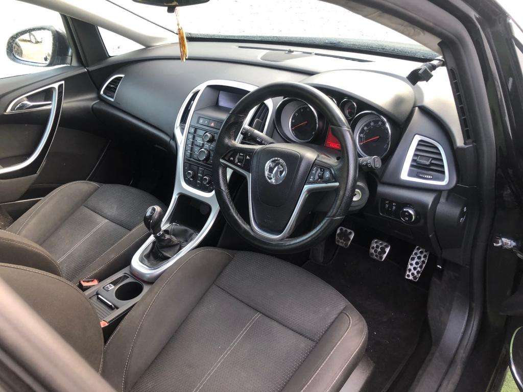 2012 VAUXHALL ASTRA 2012 VAUXHALL ASTRA
