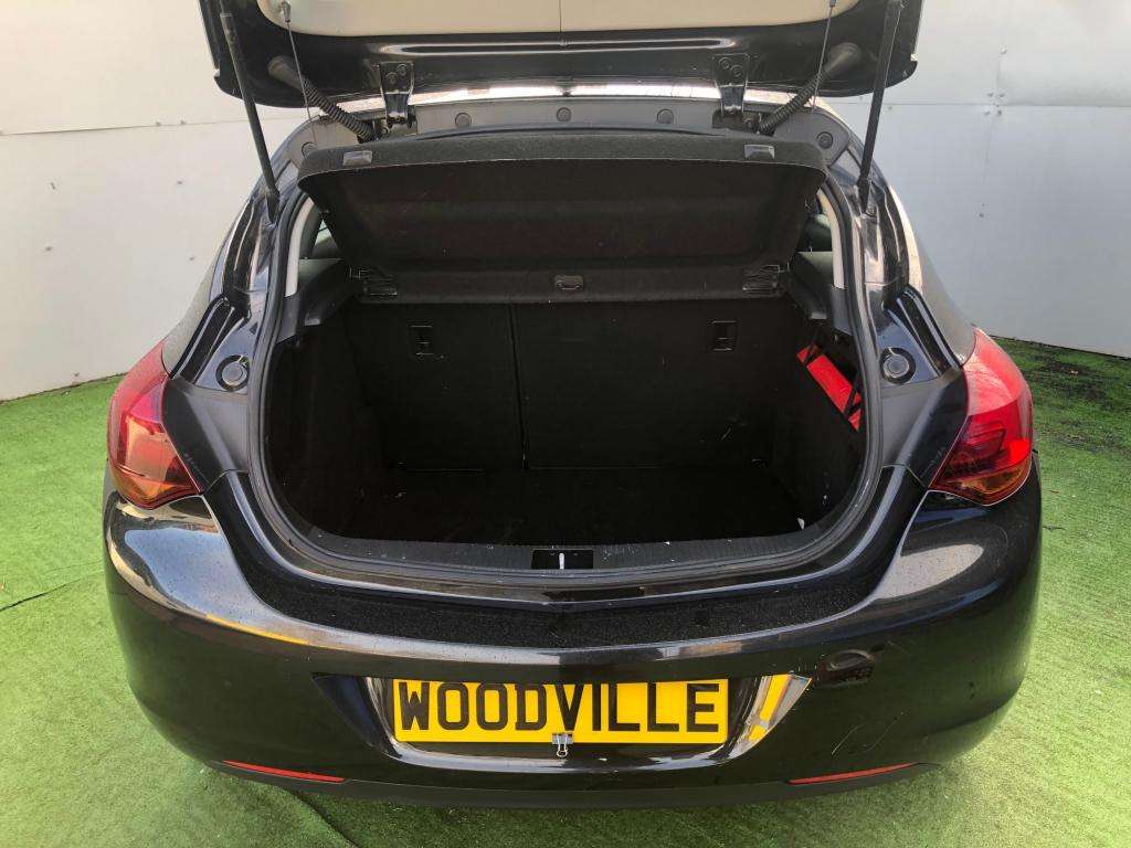 2012 VAUXHALL ASTRA 2012 VAUXHALL ASTRA