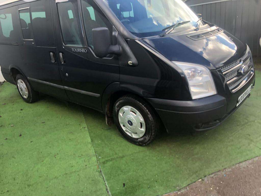 A 2011 FORD TRANSIT 280 Trend Tourneo Lr 9 Str A 2011 FORD TRANSIT 280 Trend Tourneo Lr 9 Str