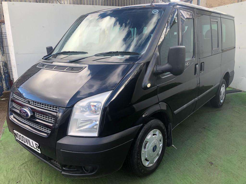 A 2011 FORD TRANSIT 280 Trend Tourneo Lr 9 Str A 2011 FORD TRANSIT 280 Trend Tourneo Lr 9 Str