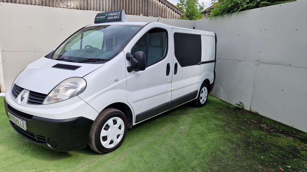 2011 RENAULT TRAFIC CAMPER 2011 RENAULT TRAFIC CAMPER