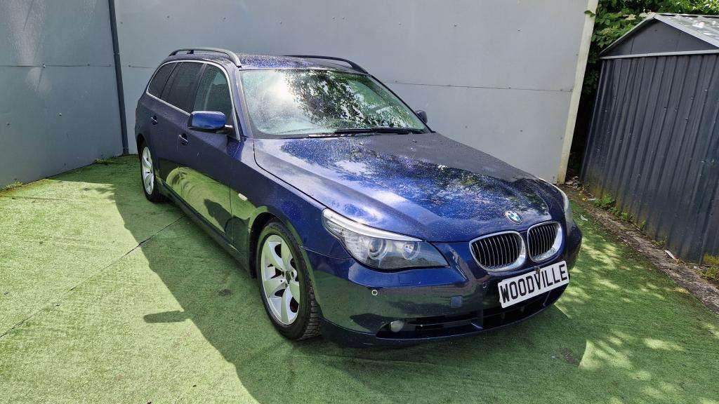 A 2007 BMW 5 SERIES 520d Se Touring A 2007 BMW 5 SERIES 520d Se Touring
