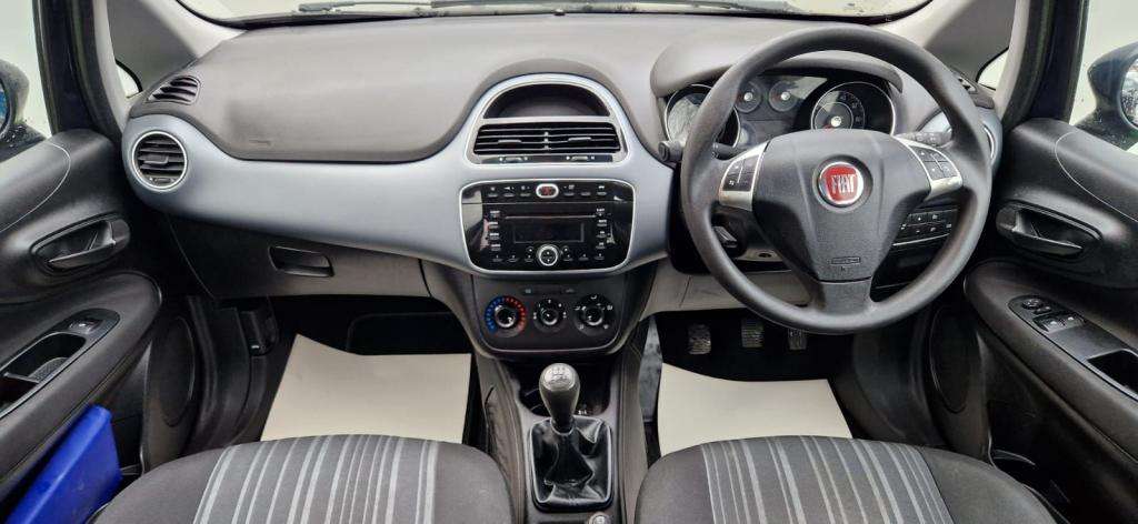 2011 FIAT PUNTO EVO 2011 FIAT PUNTO EVO