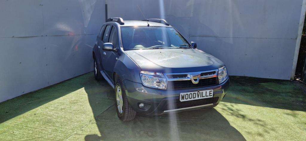 A 2014 DACIA DUSTER Duster Laureate Dci 4x2 A 2014 DACIA DUSTER Duster Laureate Dci 4x2