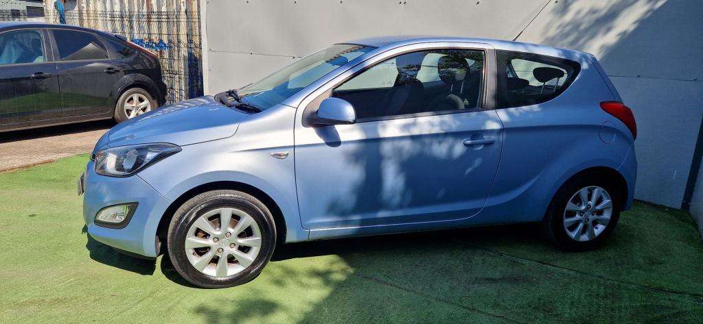 A 2012 HYUNDAI I20 I20 Active A 2012 HYUNDAI I20 I20 Active