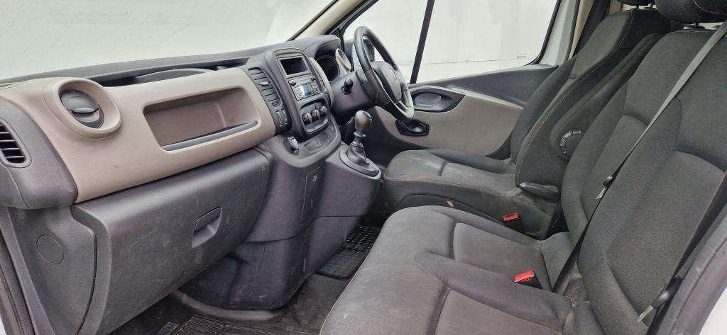 2016 RENAULT TRAFIC 2016 RENAULT TRAFIC