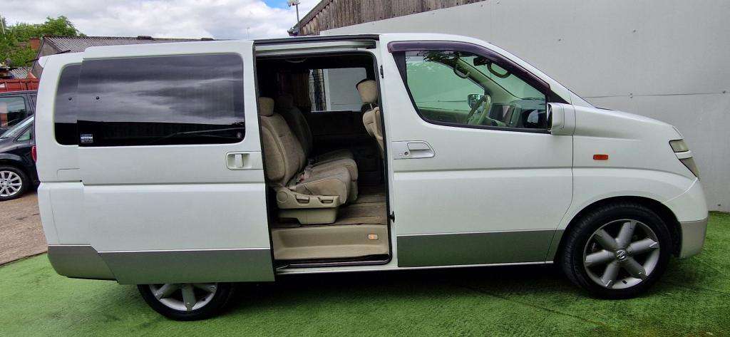 2015 NISSAN ELGRAND 2015 NISSAN ELGRAND