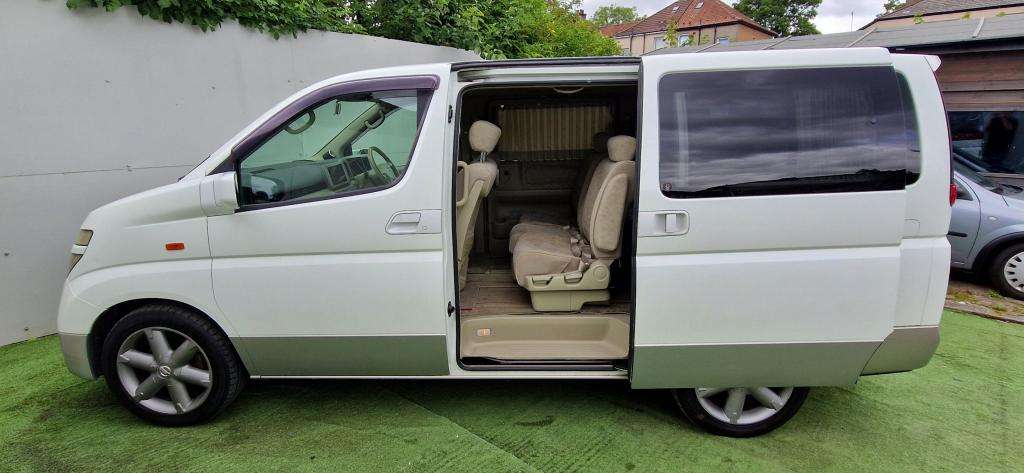 2015 NISSAN ELGRAND 2015 NISSAN ELGRAND