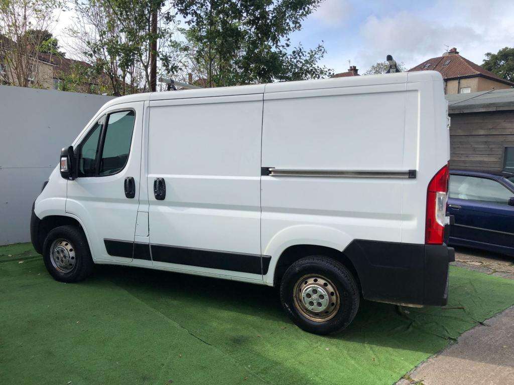 A 2019 PEUGEOT BOXER Boxer 333 Professional L1h1 Blue Hdi A 2019 PEUGEOT BOXER Boxer 333 Professional L1h1 Blue Hdi