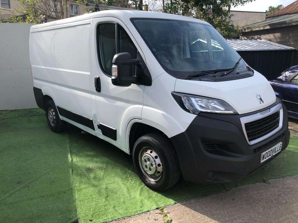 A 2019 PEUGEOT BOXER Boxer 333 Professional L1h1 Blue Hdi A 2019 PEUGEOT BOXER Boxer 333 Professional L1h1 Blue Hdi