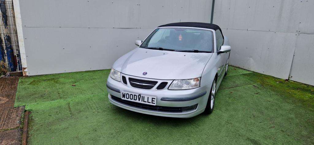 A 2006 SAAB 9-3 Vector 150 Bhp Semi-auto A 2006 SAAB 9-3 Vector 150 Bhp Semi-auto