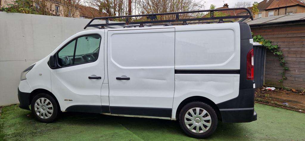 2017 RENAULT TRAFIC 2017 RENAULT TRAFIC