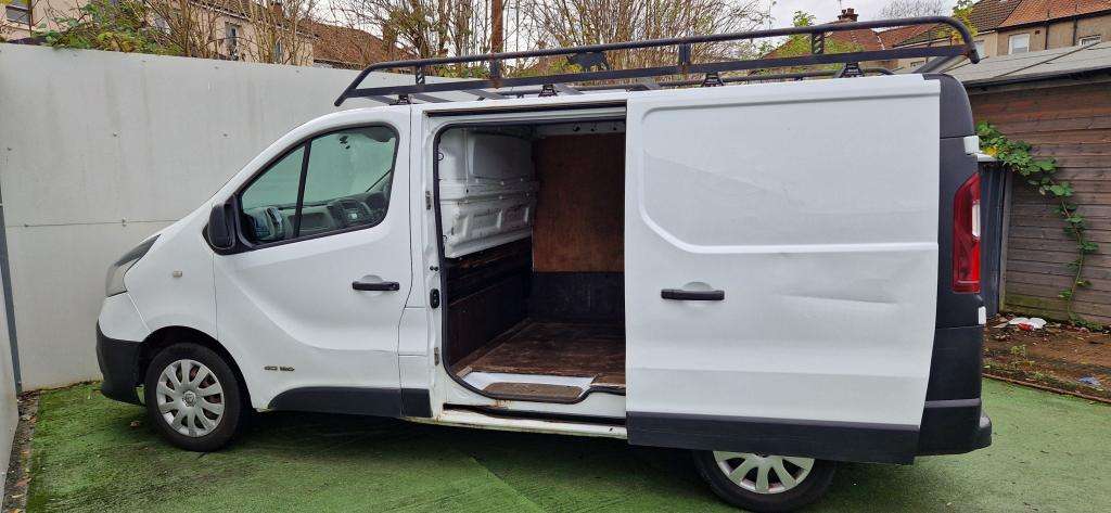 2017 RENAULT TRAFIC 2017 RENAULT TRAFIC