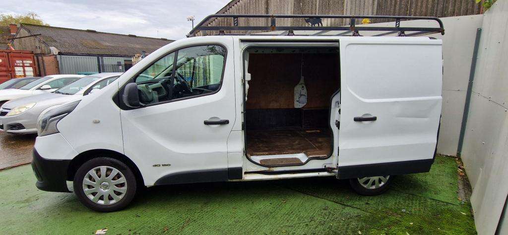 2017 RENAULT TRAFIC 2017 RENAULT TRAFIC