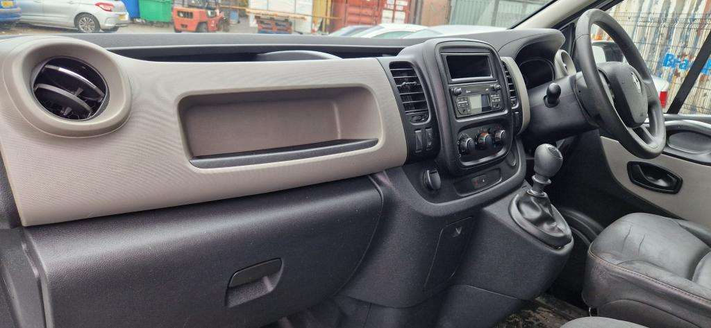 2017 RENAULT TRAFIC 2017 RENAULT TRAFIC