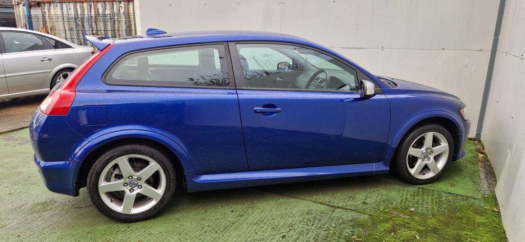 2009 VOLVO C30 2009 VOLVO C30