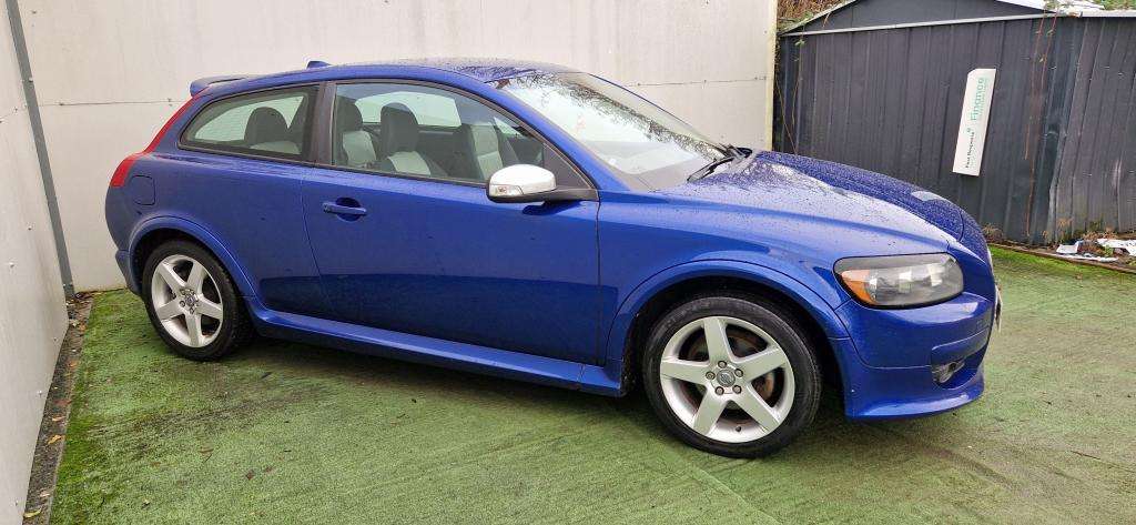 2009 VOLVO C30 2009 VOLVO C30