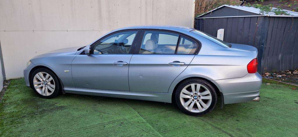 2009 BMW 3 SERIES 2009 BMW 3 SERIES