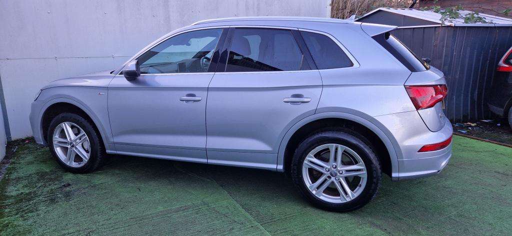 2017 AUDI Q5 2017 AUDI Q5