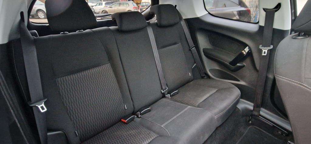 2014 PEUGEOT 208 2014 PEUGEOT 208