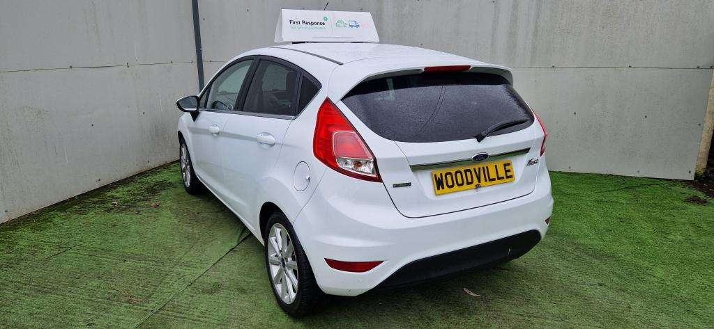 2015 FORD FIESTA 2015 FORD FIESTA