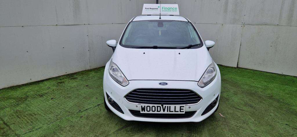 A 2015 FORD FIESTA Titanium A 2015 FORD FIESTA Titanium