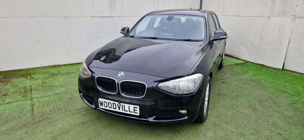 A 2013 BMW 1 SERIES 116d Efficientdynamics A 2013 BMW 1 SERIES 116d Efficientdynamics