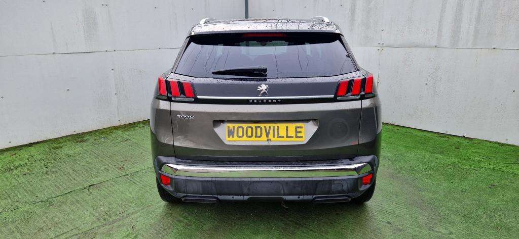 2017 PEUGEOT 3008 2017 PEUGEOT 3008