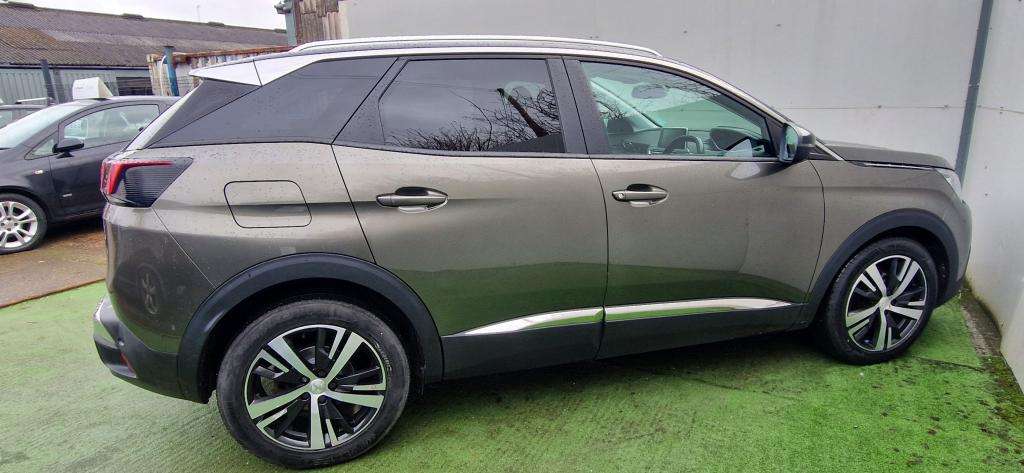 2017 PEUGEOT 3008 2017 PEUGEOT 3008