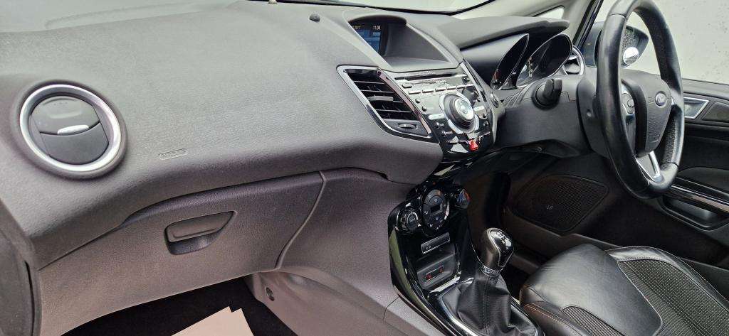 2017 FORD FIESTA 2017 FORD FIESTA