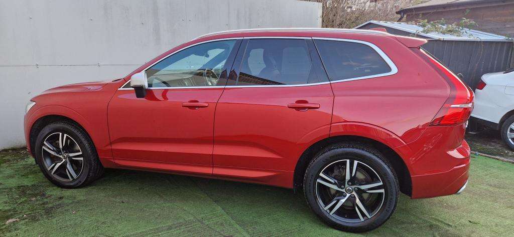 A 2019 VOLVO XC60 R-design D4 Awd Auto A 2019 VOLVO XC60 R-design D4 Awd Auto
