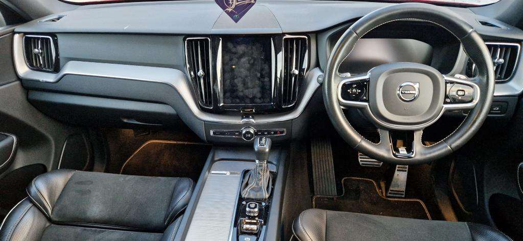 2019 VOLVO XC60 2019 VOLVO XC60